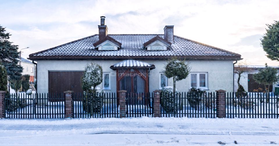 Dom Borowe-Chrzczany