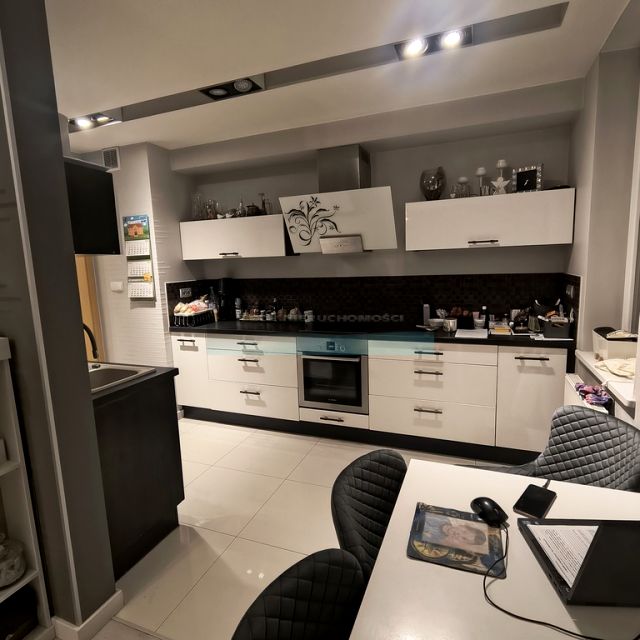 Mieszkanie blok mieszkalny sprzedaż