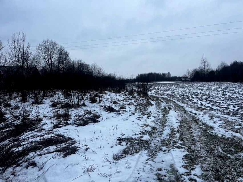 Pusta działka Marcyporęba