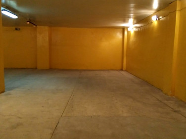 Budynek użytkowy Warszawa