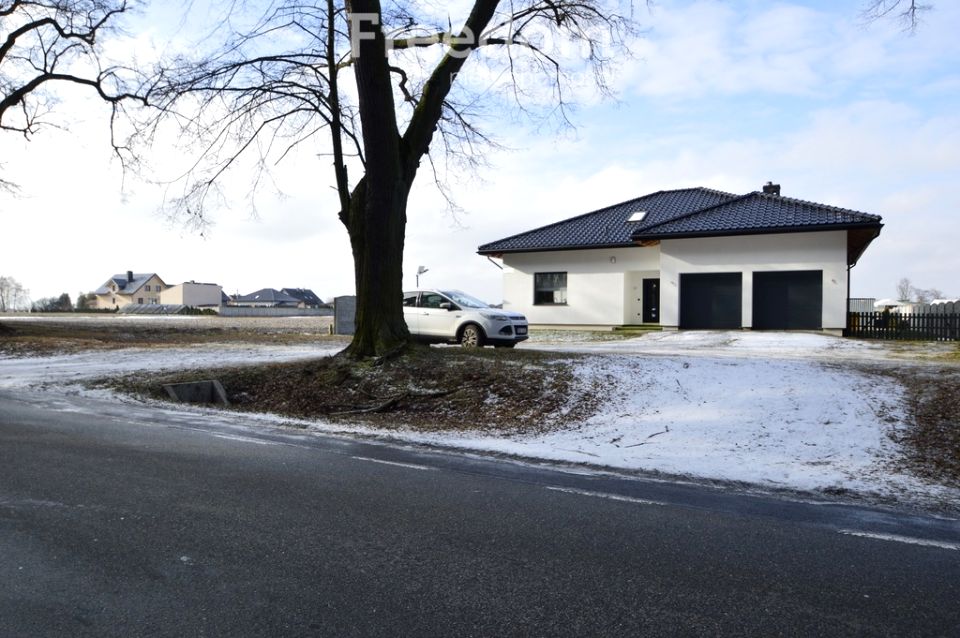 Dom Łęka Opatowska