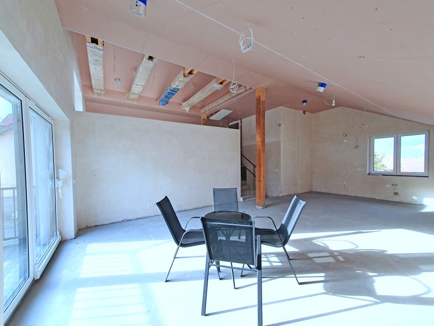 Mieszkanie dom wolnostojący przy lesie