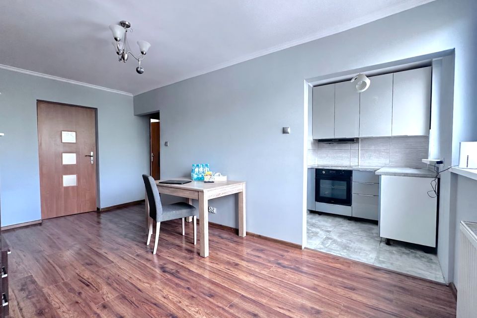 Mieszkanie blok mieszkalny nad rzeką