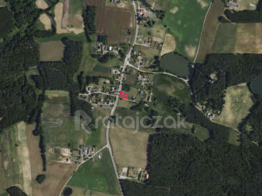 Działka nad jeziorem