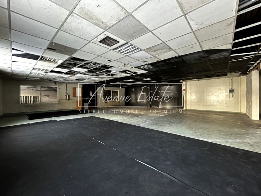 Budynek użytkowy Warszawa