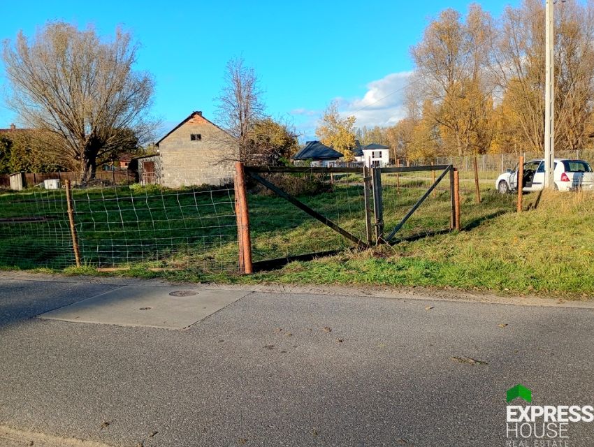 Ogrodzona działka Budy-Grzybek