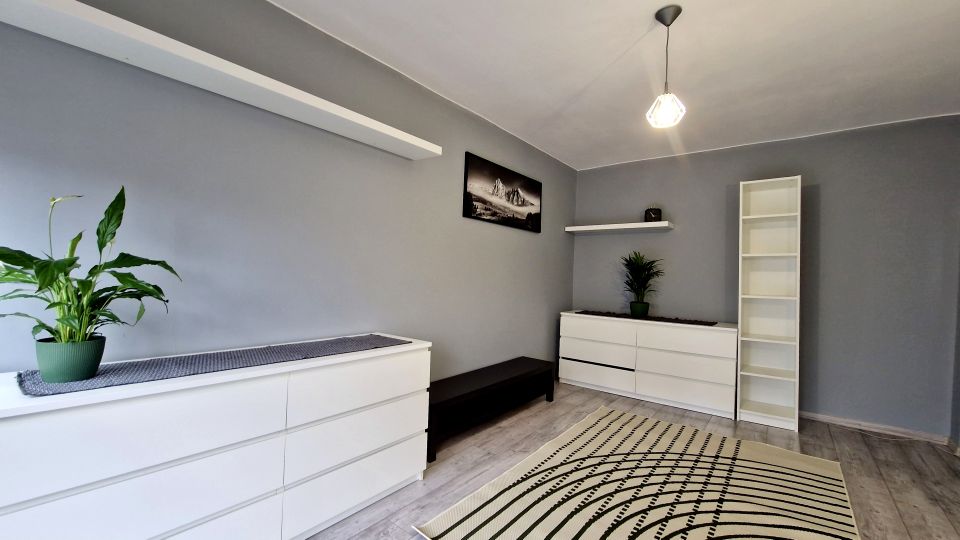 Mieszkanie blok mieszkalny Wrocław