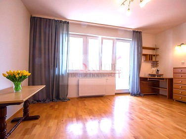 Mieszkanie blok mieszkalny Warszawa