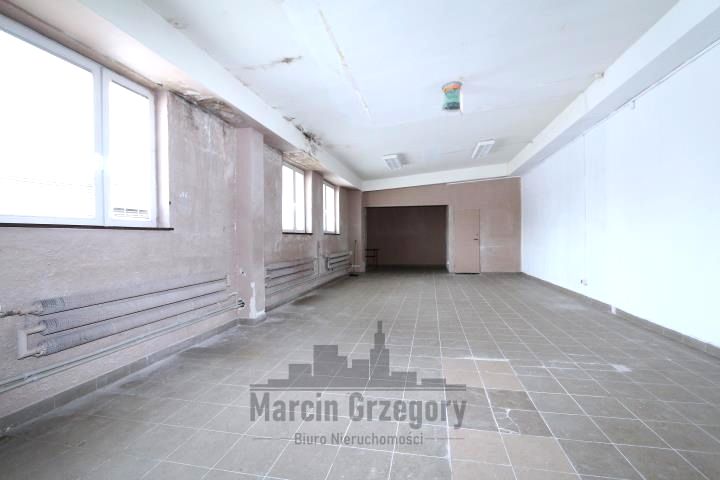 Budynek użytkowy Granica