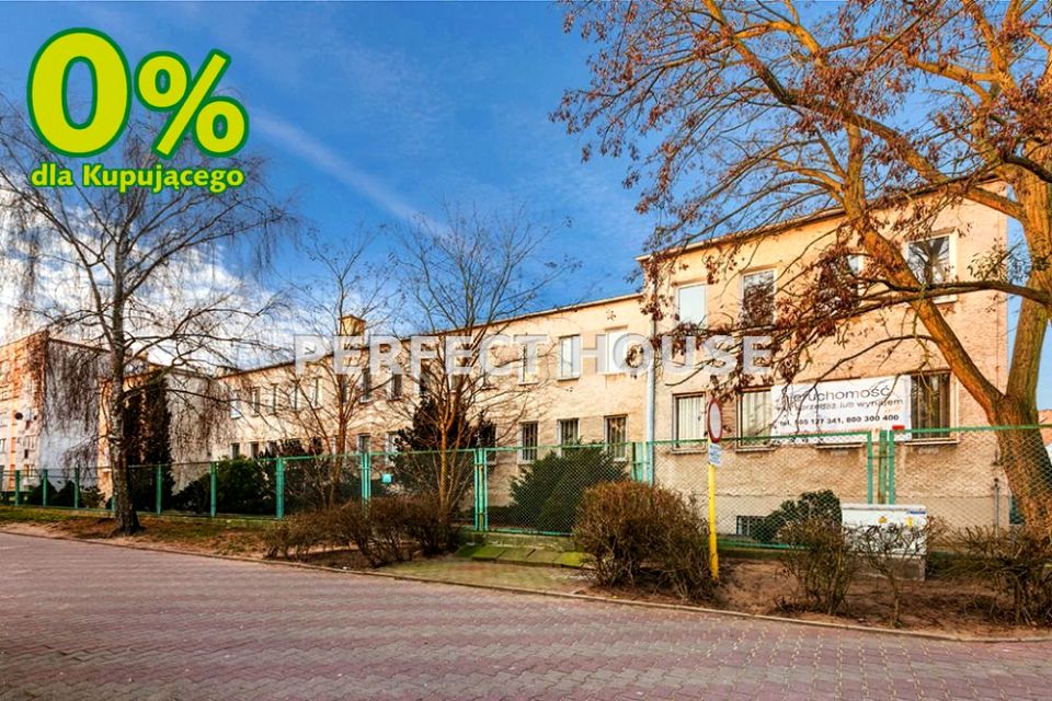 Budynek użytkowy Police