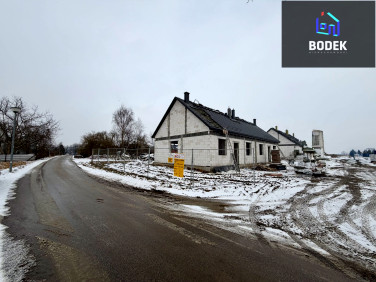 Dom Dobroszów Oleśnicki