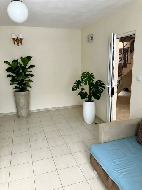 Dom Miedzna Murowana