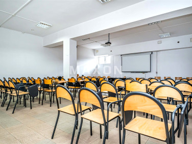 Budynek użytkowy Warszawa