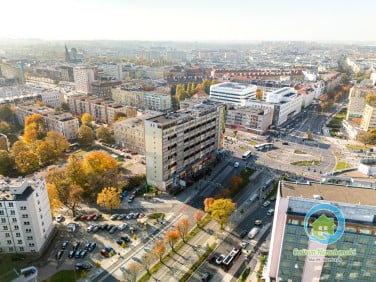 Mieszkanie blok mieszkalny nad rzeką