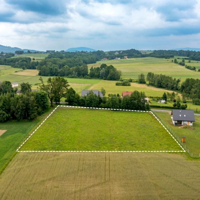 Działka budowlana STRÓŻNA