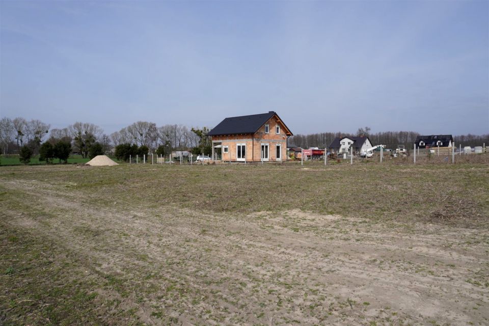 Pusta działka Boduszewo