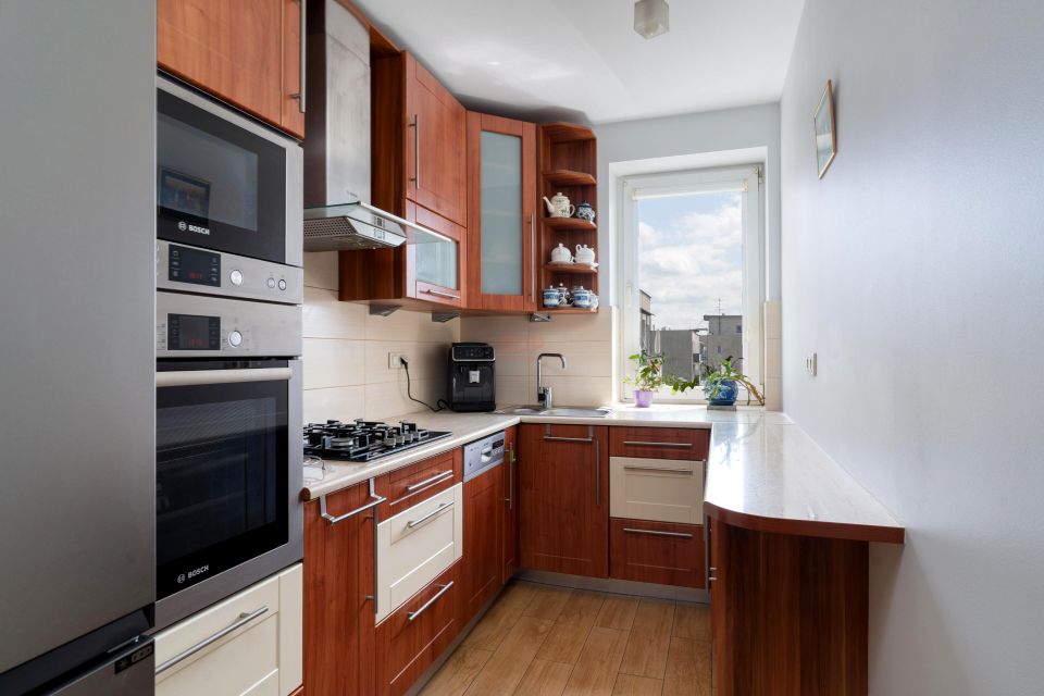 Mieszkanie blok mieszkalny Warszawa