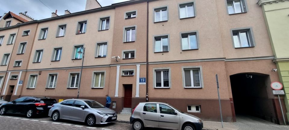 Mieszkanie blok mieszkalny sprzedaż