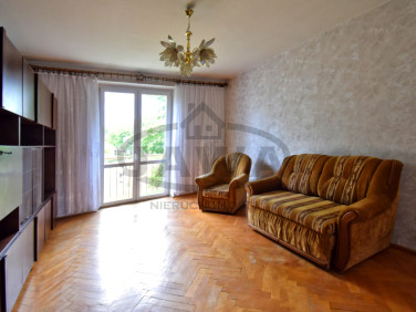 Mieszkanie blok mieszkalny przy lesie