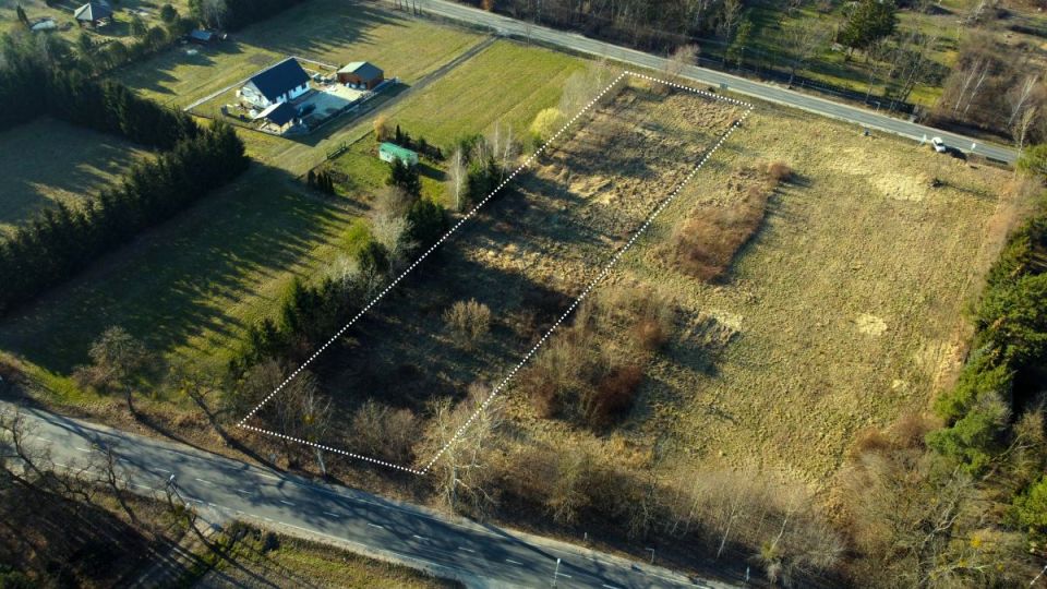 Działka budowlana Bronisławów