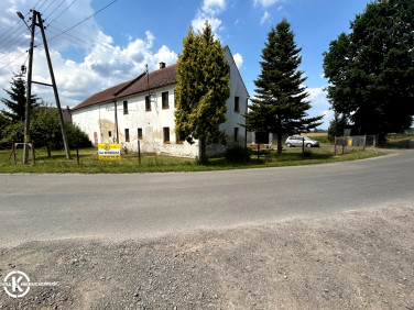 Dom z garażem