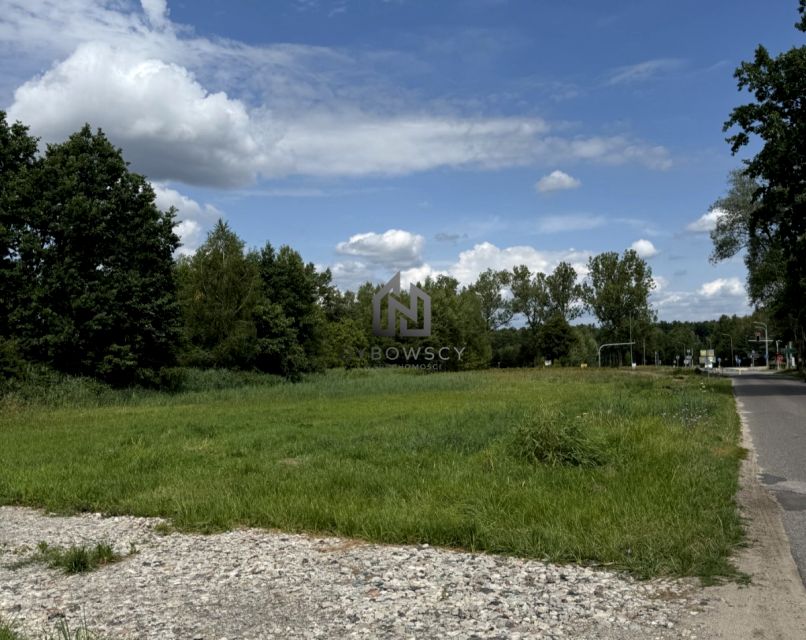 Działka usługowa Regut
