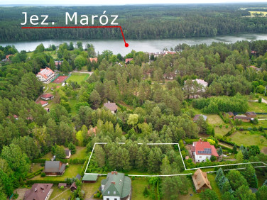 Pusta działka Maróz