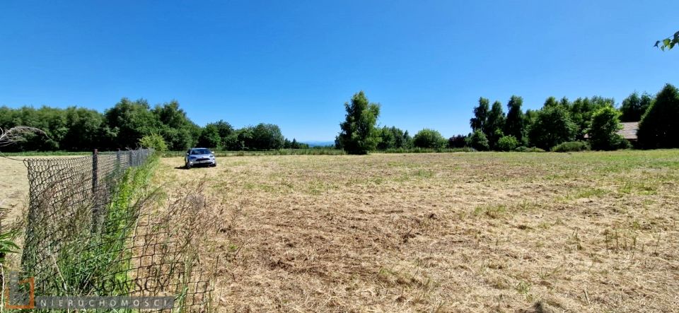 Pusta działka Zelków