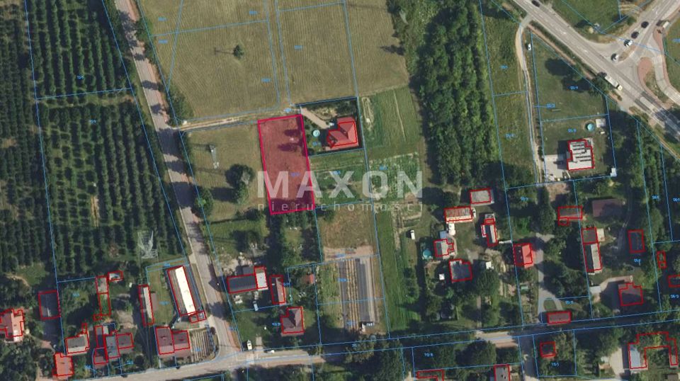 Działka usługowa Dębe