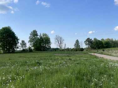 Działka nad jeziorem