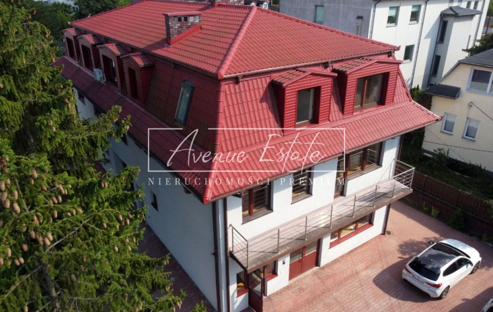 Budynek użytkowy Warszawa