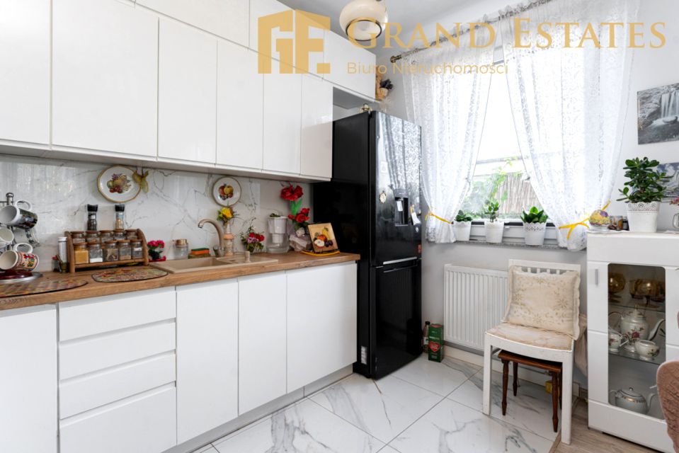 Mieszkanie blok mieszkalny przy lesie