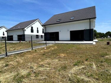 Dom GIERŁATOWO