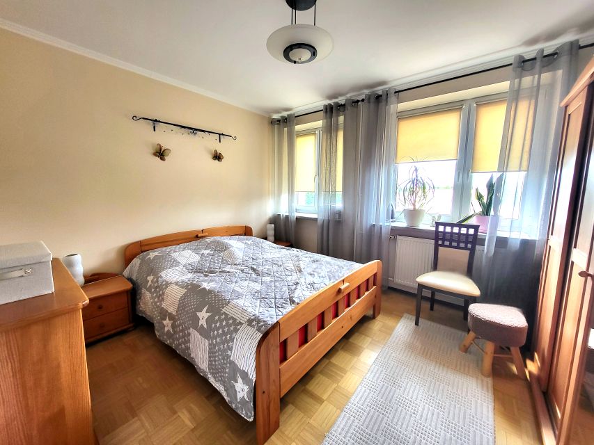 Mieszkanie blok mieszkalny przy lesie