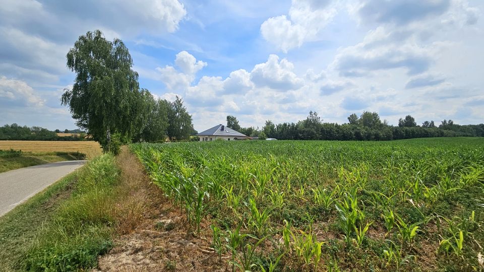Działka Garbów