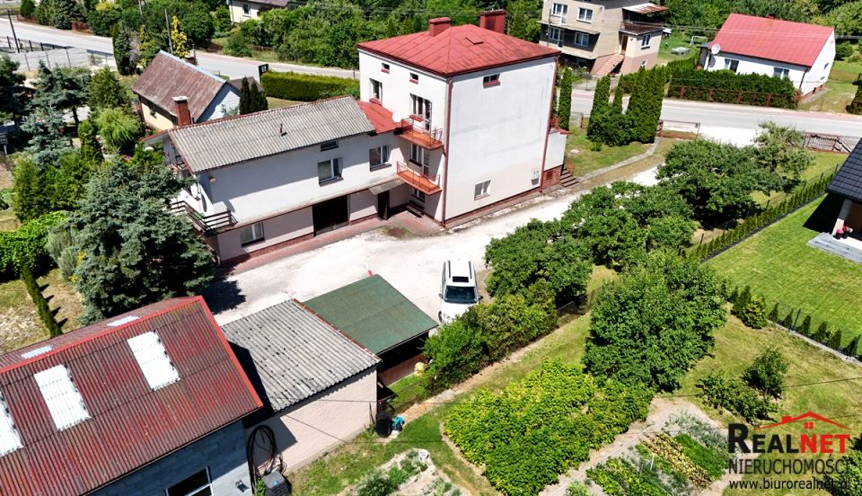 Dom z garażem
