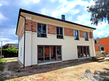 Dom Józefów
