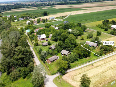 Zabudowana działka Grabowiec