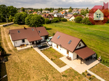 Dom z garażem