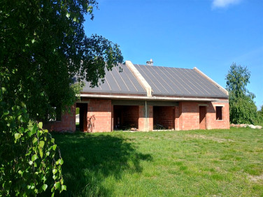 Dom Lutomiersk