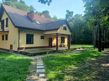 Dom Dobroń