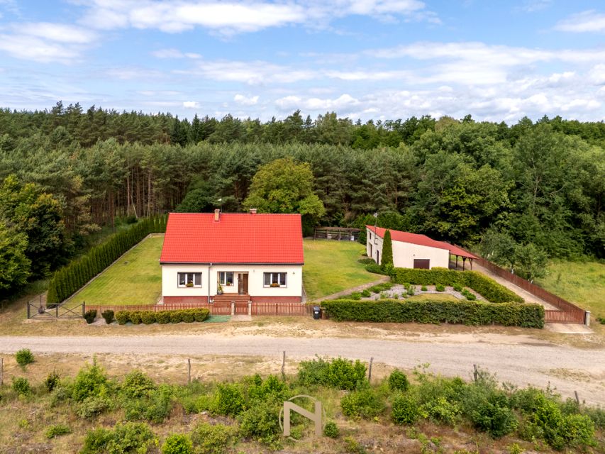 Dom Wojcieszyce sprzedaż