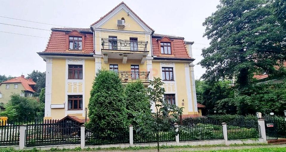 Budynek użytkowy Szczawno-Zdrój