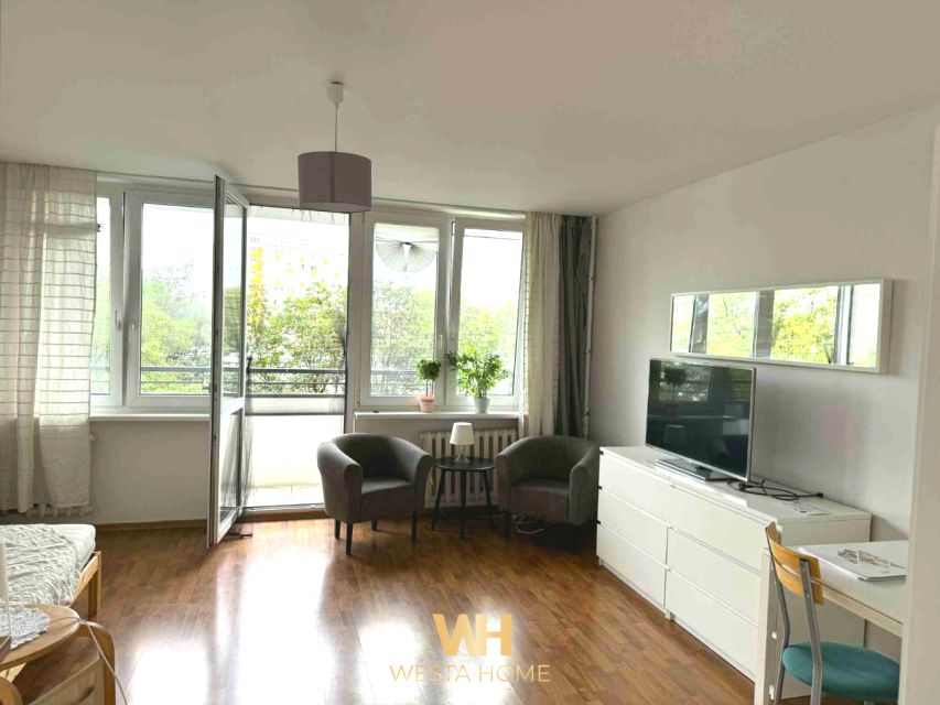 Mieszkanie blok mieszkalny nad jeziorem