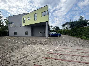 Budynek użytkowy Warszawa