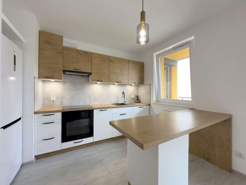 Mieszkanie blok mieszkalny Wrocław