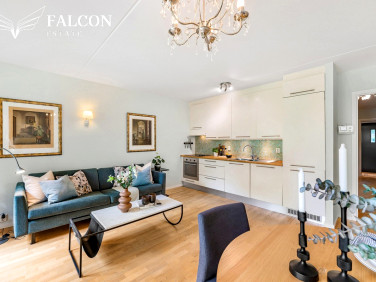 Mieszkanie blok mieszkalny nad jeziorem