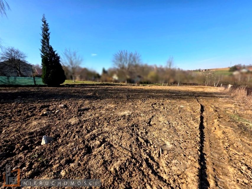 Działka budowlana Węgrzce
