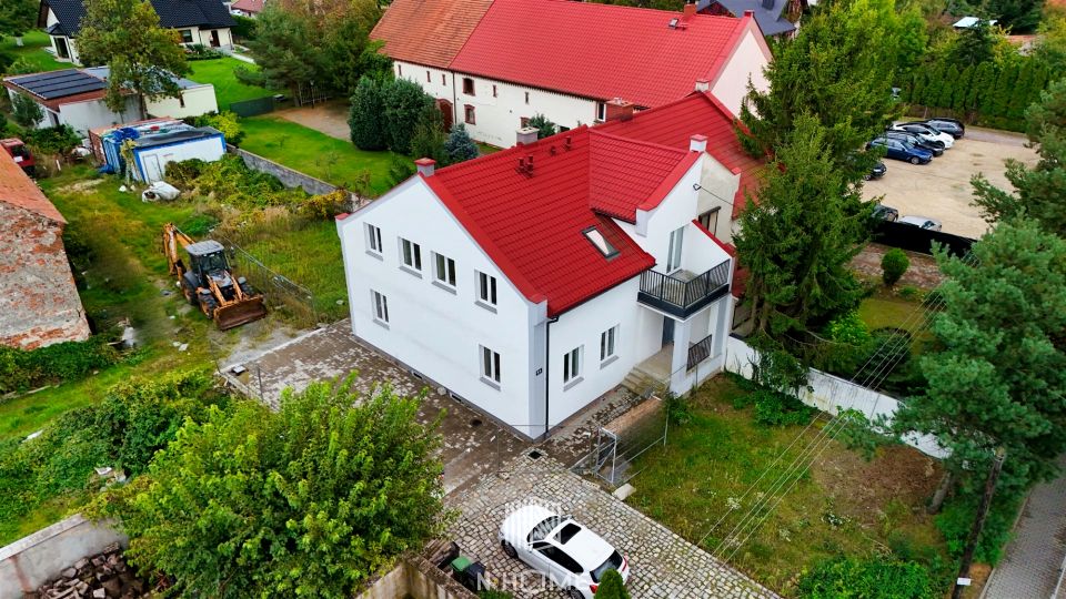 Zabudowana działka Domasław