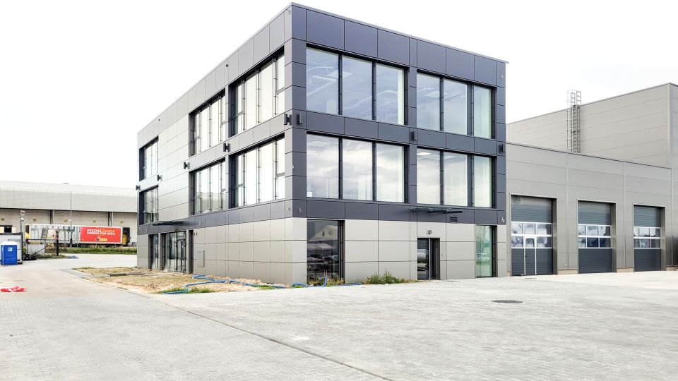 Budynek użytkowy Modlnica